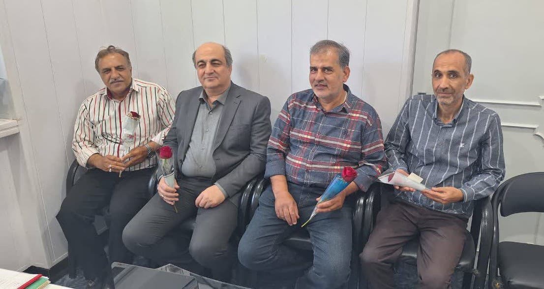 عوامل اجرایی مدرسه